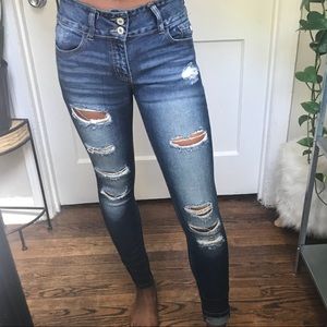 distressed skinny jeans